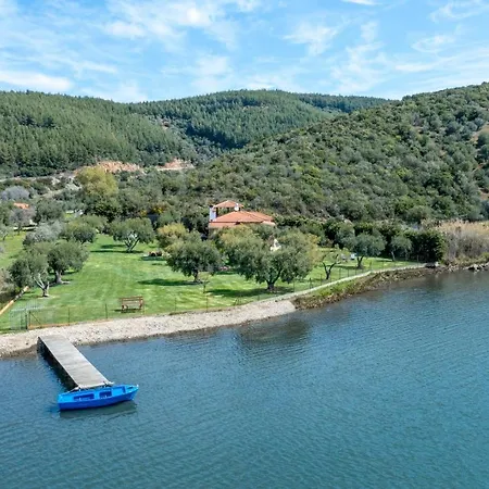 Paradise Lagoon Villa, Halkidiki Вилла *