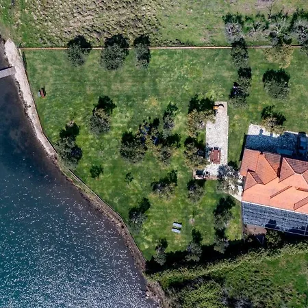 Paradise Lagoon Villa, Halkidiki Вилла