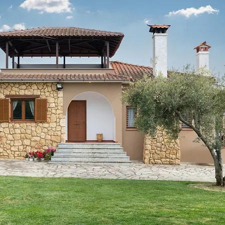 Paradise Lagoon Villa, Halkidiki