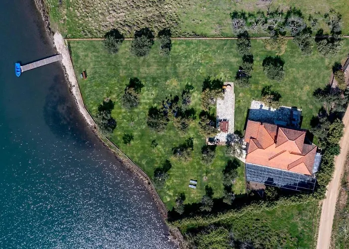 Paradise Lagoon Villa, Halkidiki וילה