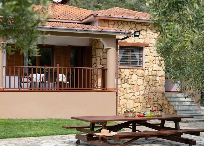 Paradise Lagoon Villa, Halkidiki *