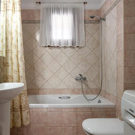 Paradise Lagoon Villa, Halkidiki *