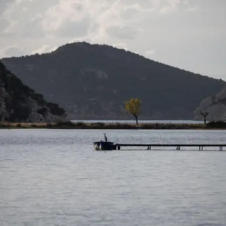 Paradise Lagoon Villa, Halkidiki