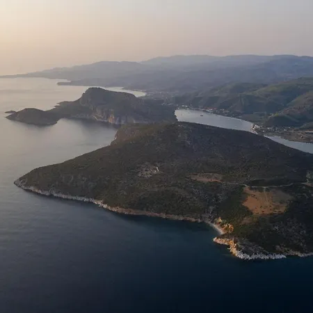 Paradise Lagoon Villa, Halkidiki Villa *